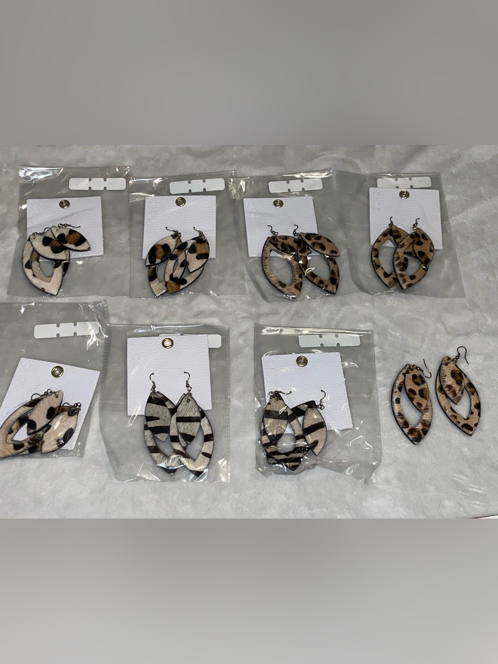 8 pairs animal print chic Leopard, zebra, cheetahPrint Teardrop Earrings